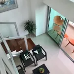 Exclusivo Apartamento En Marbella, A Un Paso Del Centro Historico De Cartagena