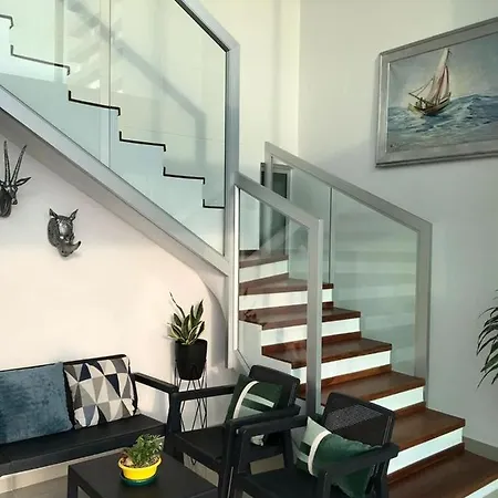 Exclusivo Apartamento En Marbella, A Un Paso Del Centro Historico De Apartamento Cartagena
