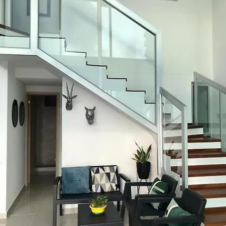 Exclusivo Apartamento En Marbella, A Un Paso Del Centro Historico De Apartment Cartagena